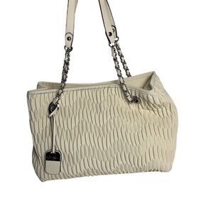 Jessica Simpson Ivory Quilted Shoulder Bag Women's Casual Elegant